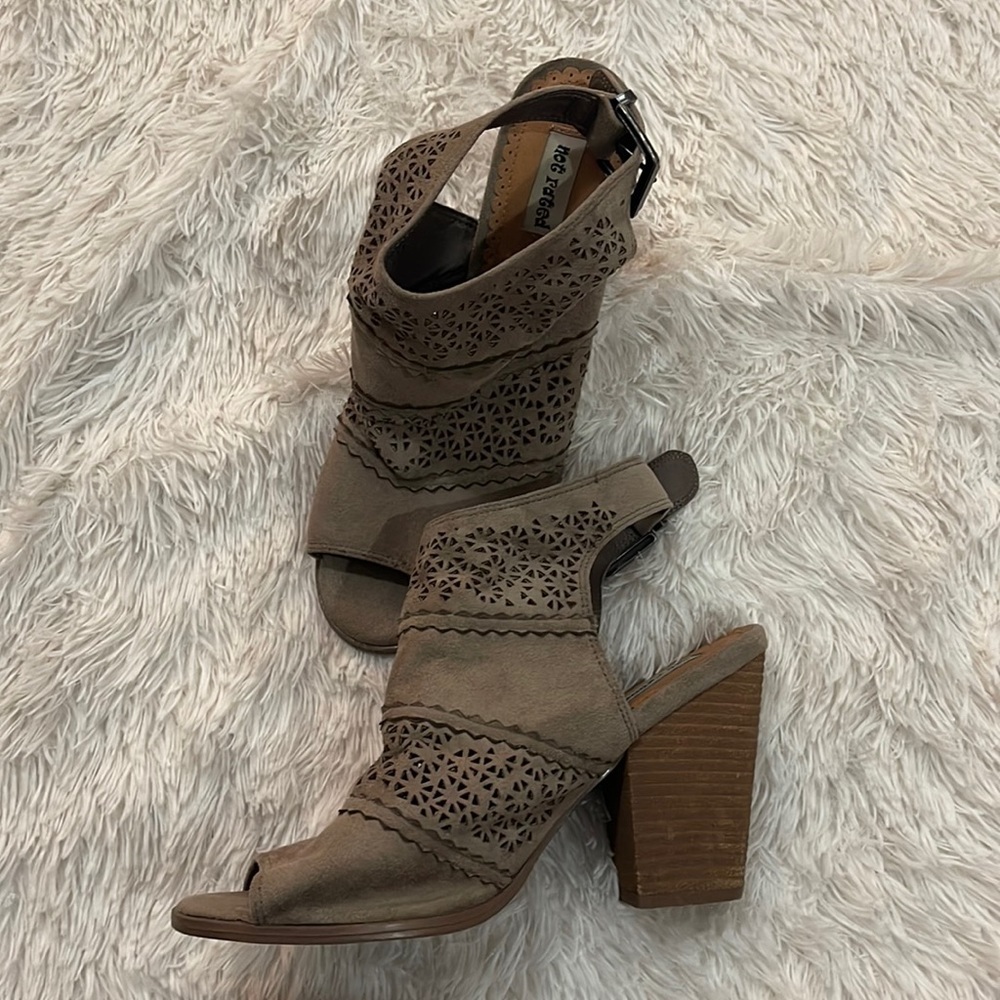 Nice Not Rated booties 9